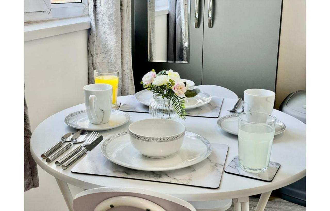 Cardiff City Centre Apartment- Penarth Road Eksteriør bilde